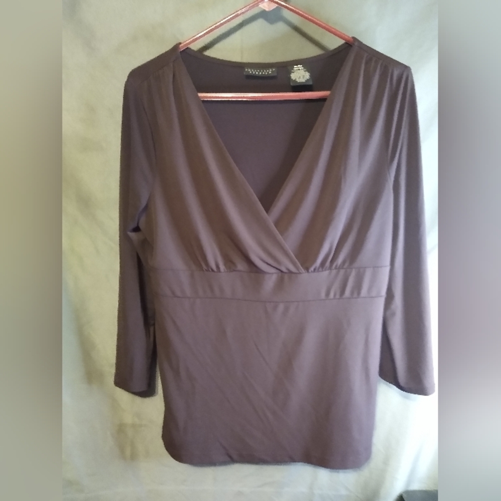 Apostrophe stretch long sleeve burgundy wrap